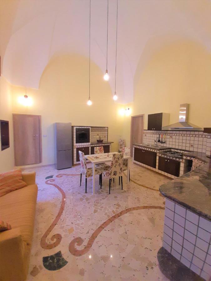 Casa Vacanze "Alizza" Alezio Exterior photo
